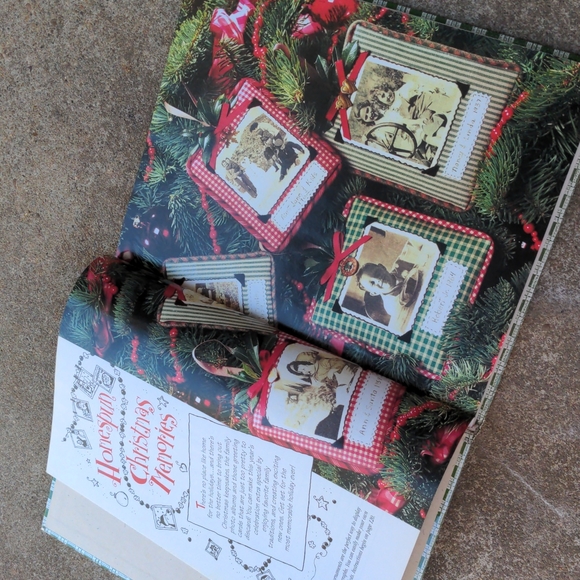 Gooseberry Patch Christmas Book 3 Leisure Arts Recipes Holiday Gift Giving Ideas - Picture 5 of 16